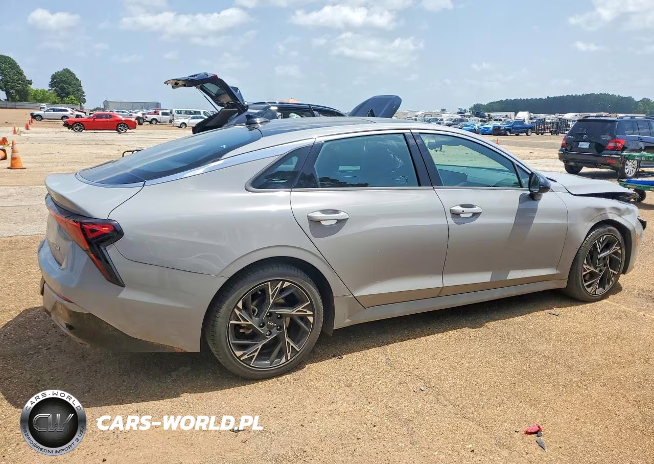 2025 Kia K5 Gt Line VIN:KNAG64J7XS5328657 - 3