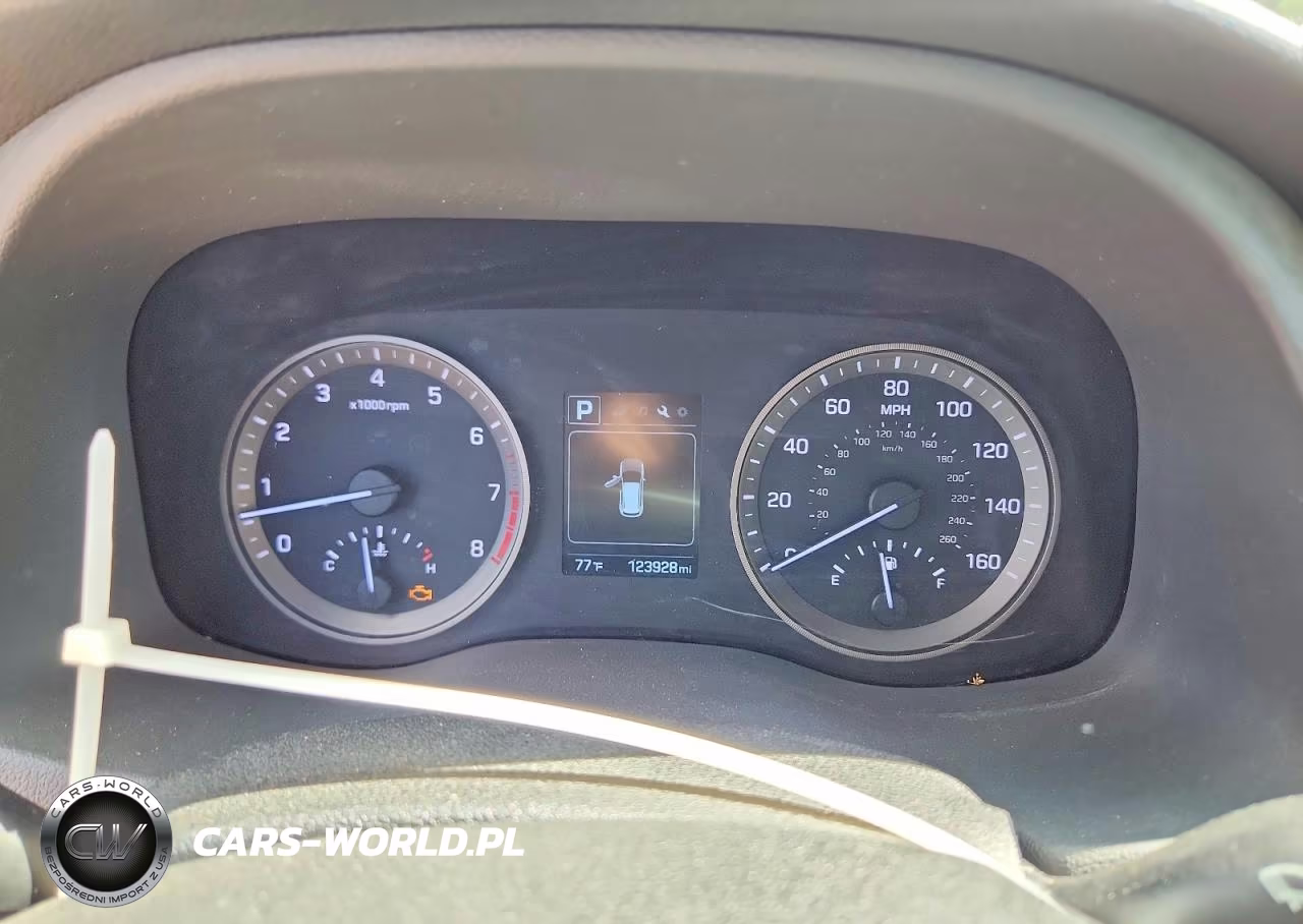 2016 Hyundai Tucson Se VIN:KM8J33A46GU229442 - 9