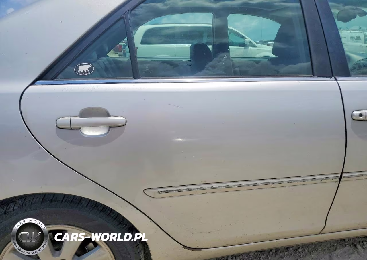 2003 Toyota Camry Xle VIN:4T1BE32KX3U706847 - 10