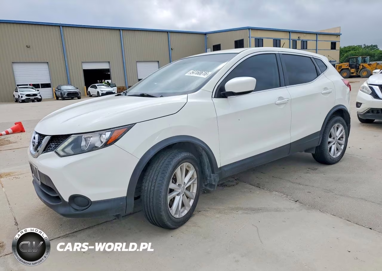 2017 Nissan Rogue Sport S