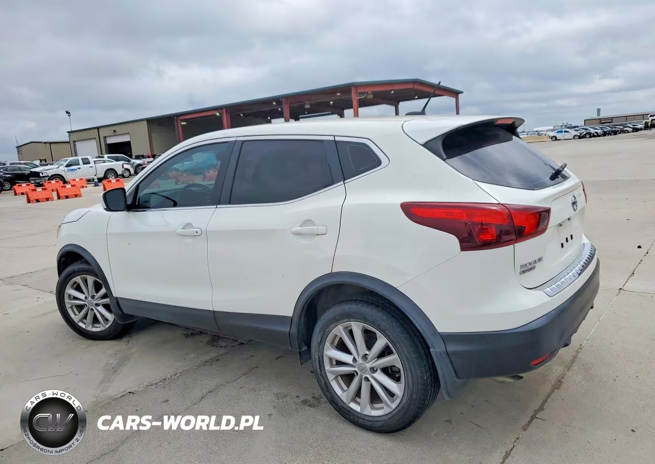 2017 Nissan Rogue Sport S VIN:JN1BJ1CR6HW113906 - 2