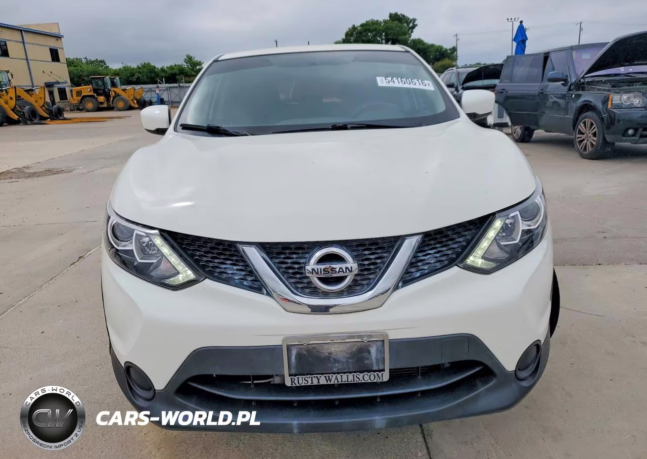 2017 Nissan Rogue Sport S VIN:JN1BJ1CR6HW113906 - 5