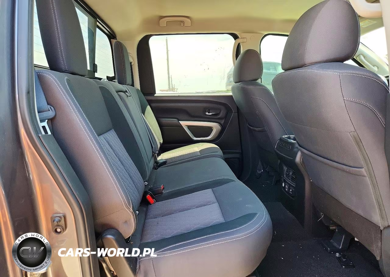 2022 Nissan Titan Xd Sv VIN:1N6AA1FB6NN100112 - 10