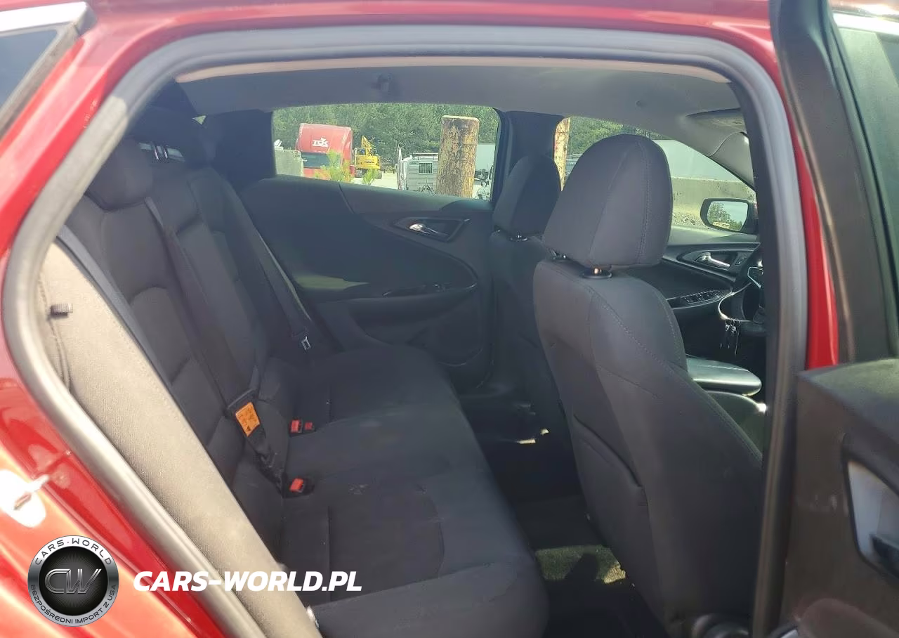 2016 Chevrolet Malibu Lt VIN:1G1ZE5STXGF275601 - 10