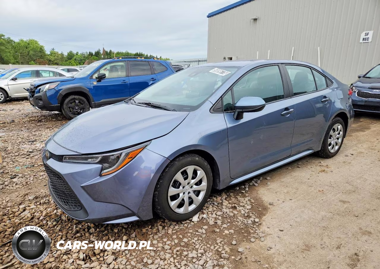 2022 Toyota Corolla Le – zdjęcie 1 z 12