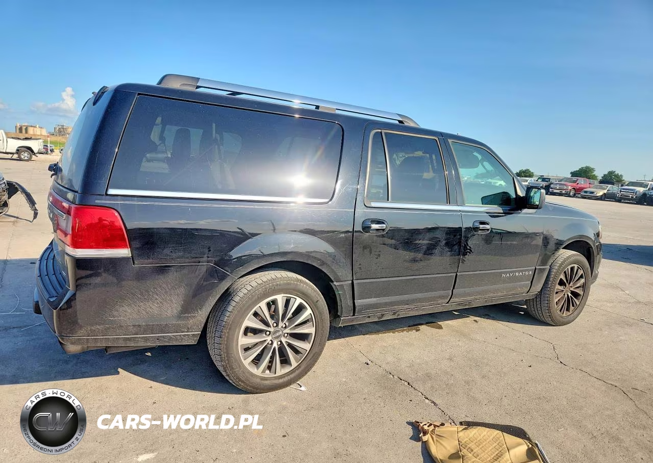 2016 Lincoln Navigator L Select VIN:5LMJJ3HT1GEL07135 - 3