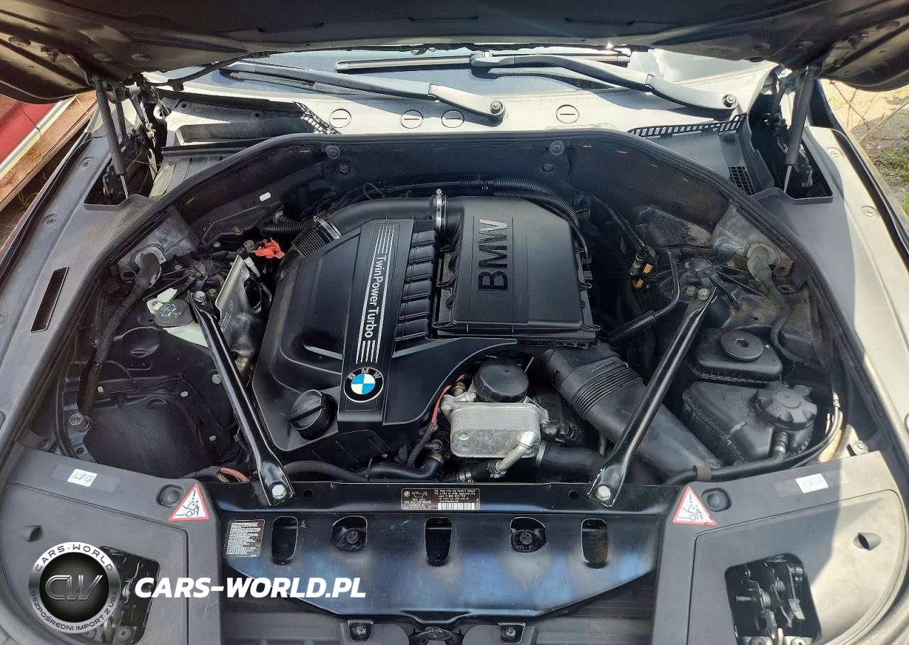 2012 BMW 535 Igt VIN:WBASN2C57CC202136 - 11