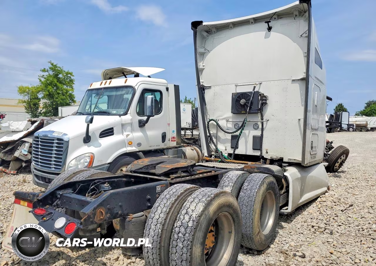 2020 Kenworth T680 Semi Truck VIN:1XKYD49X1LJ355454 - 3
