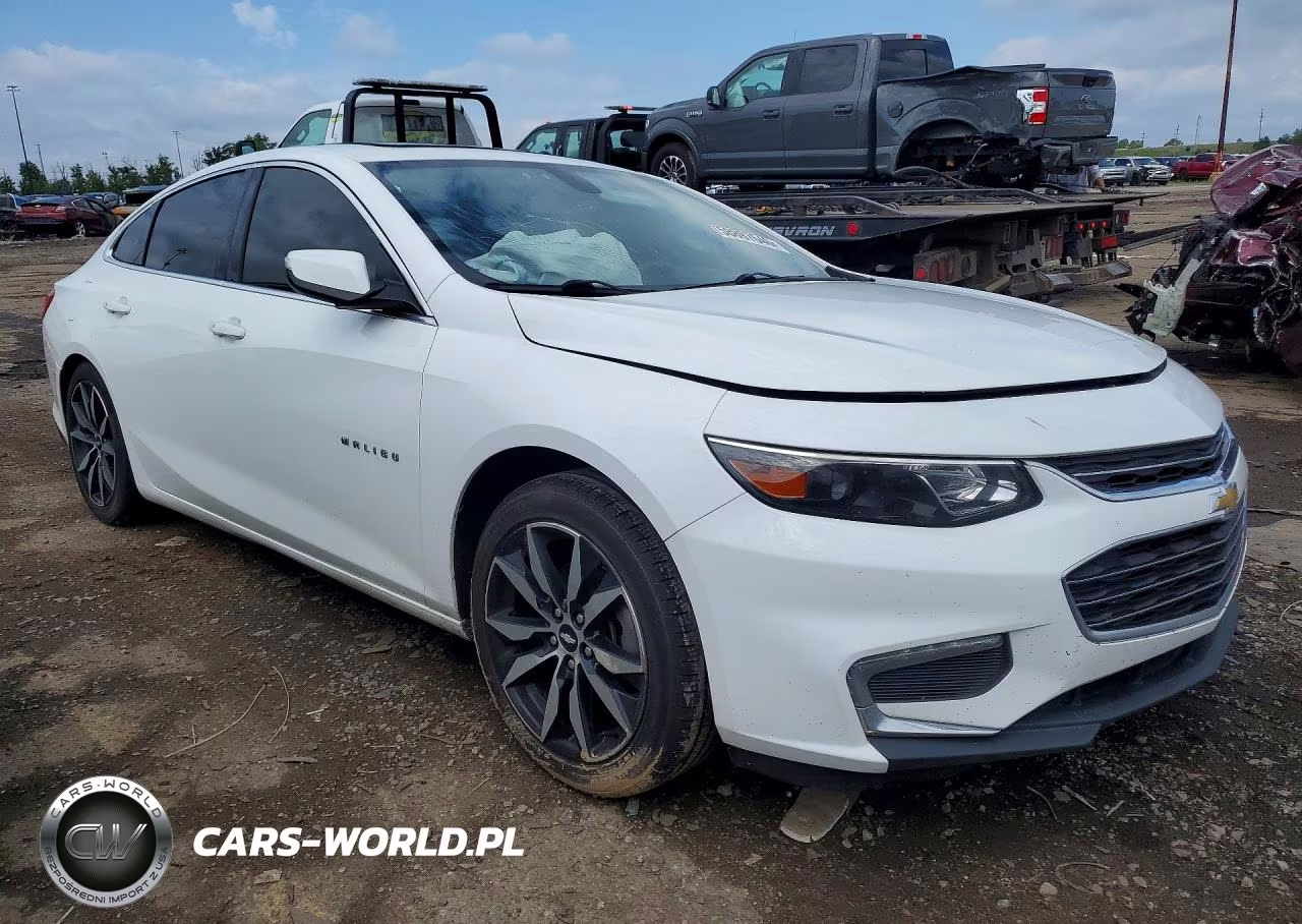 2017 Chevrolet Malibu Lt VIN:1G1ZE5ST8HF246129 - 4