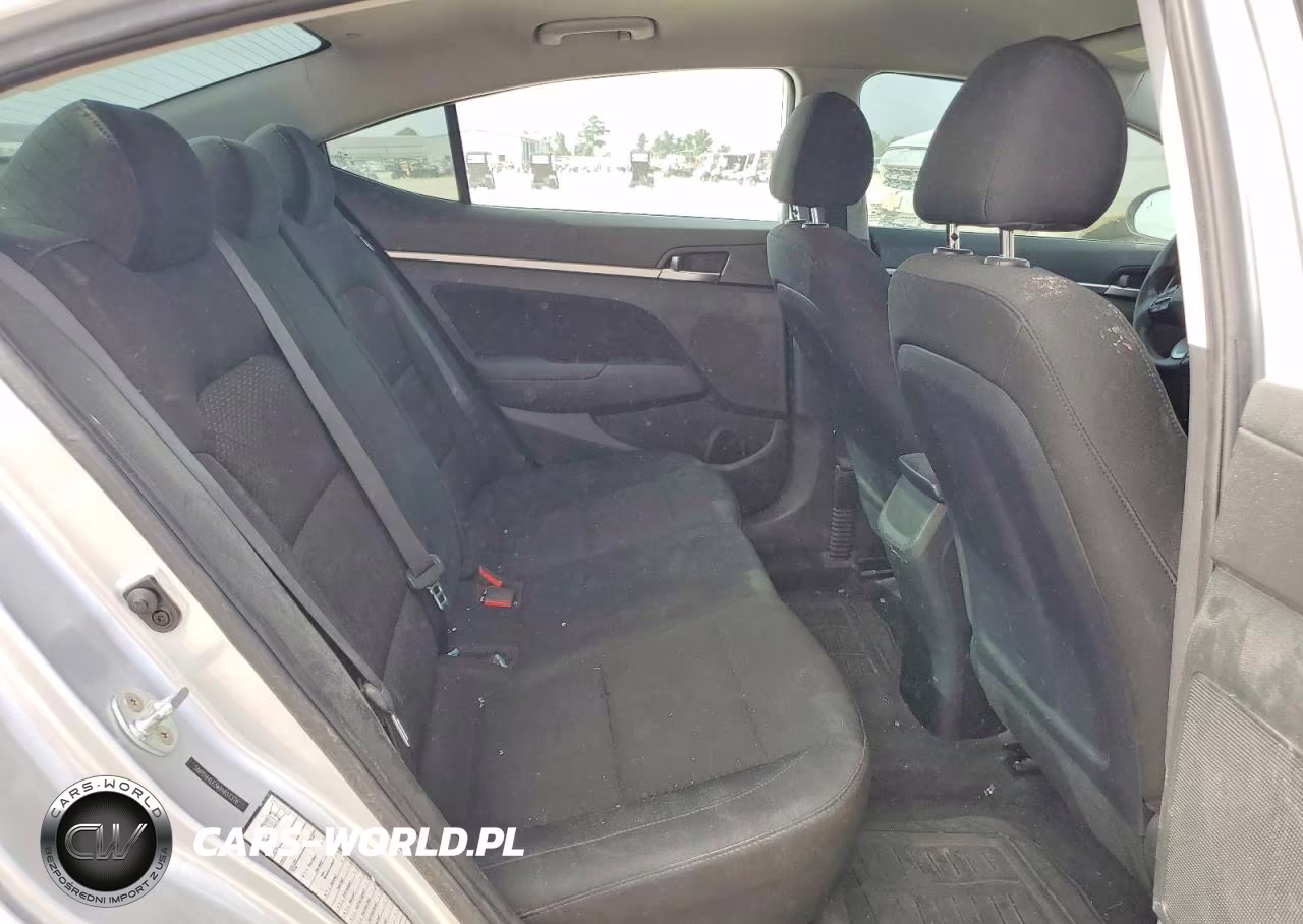 2019 Hyundai Elantra Sel VIN:5NPD84LF8KH407376 - 10
