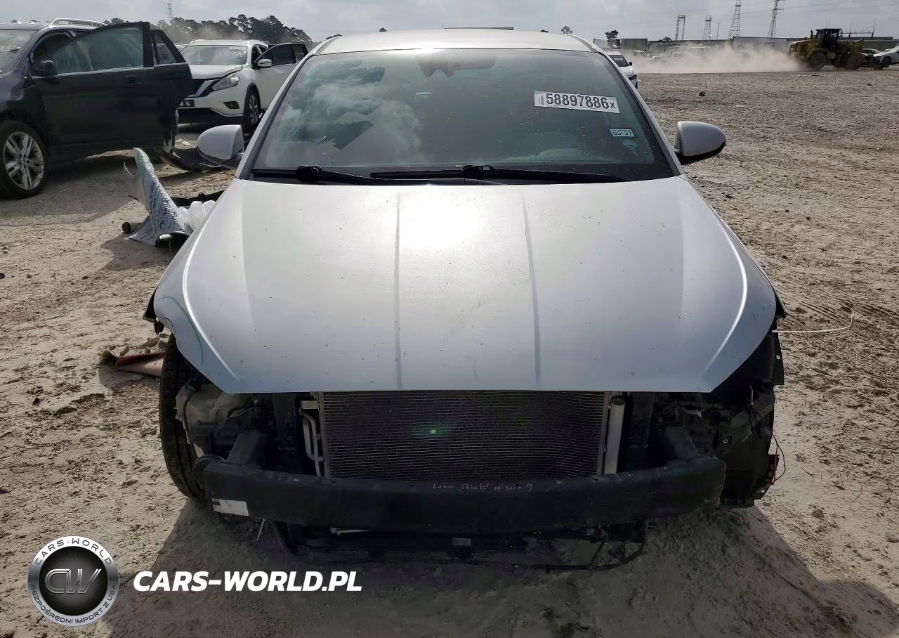 2019 Hyundai Elantra Sel VIN:5NPD84LF8KH407376 - 5