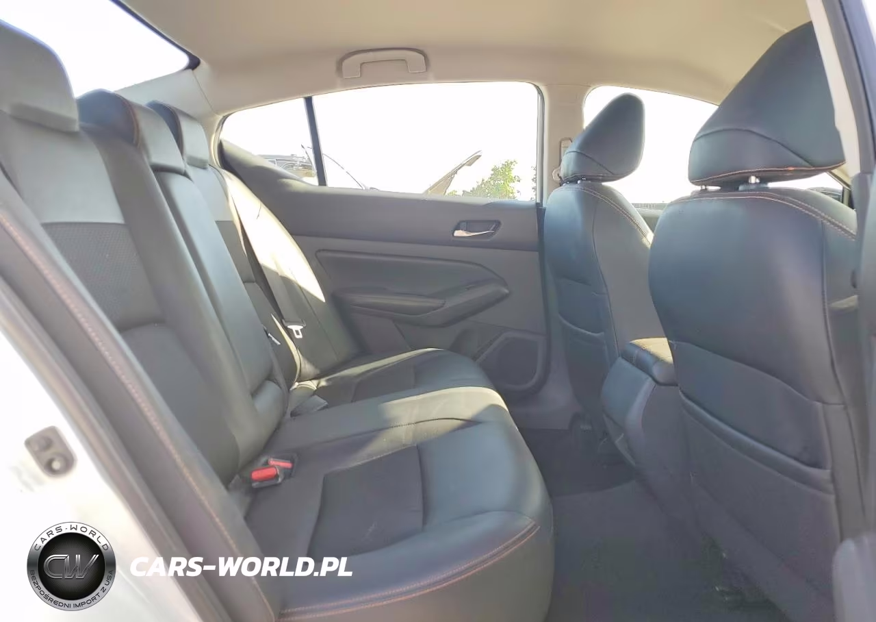 2019 Nissan Altima Sr VIN:1N4BL4CV2KC131520 - 10