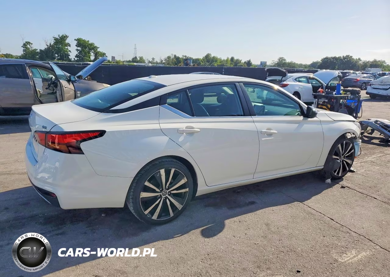 2019 Nissan Altima Sr VIN:1N4BL4CV2KC131520 - 3
