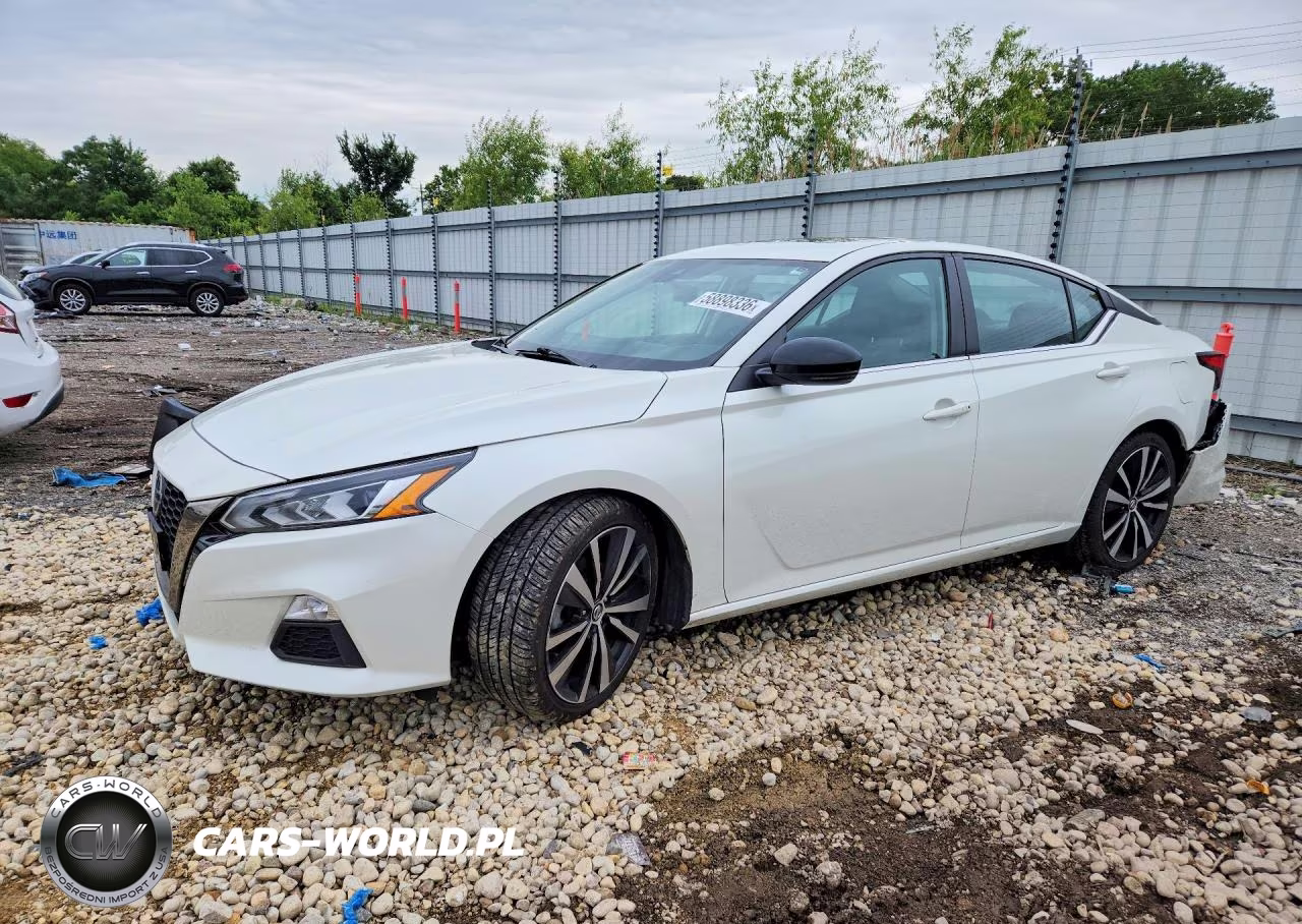2020 Nissan Altima Sr – zdjęcie 1 z 12