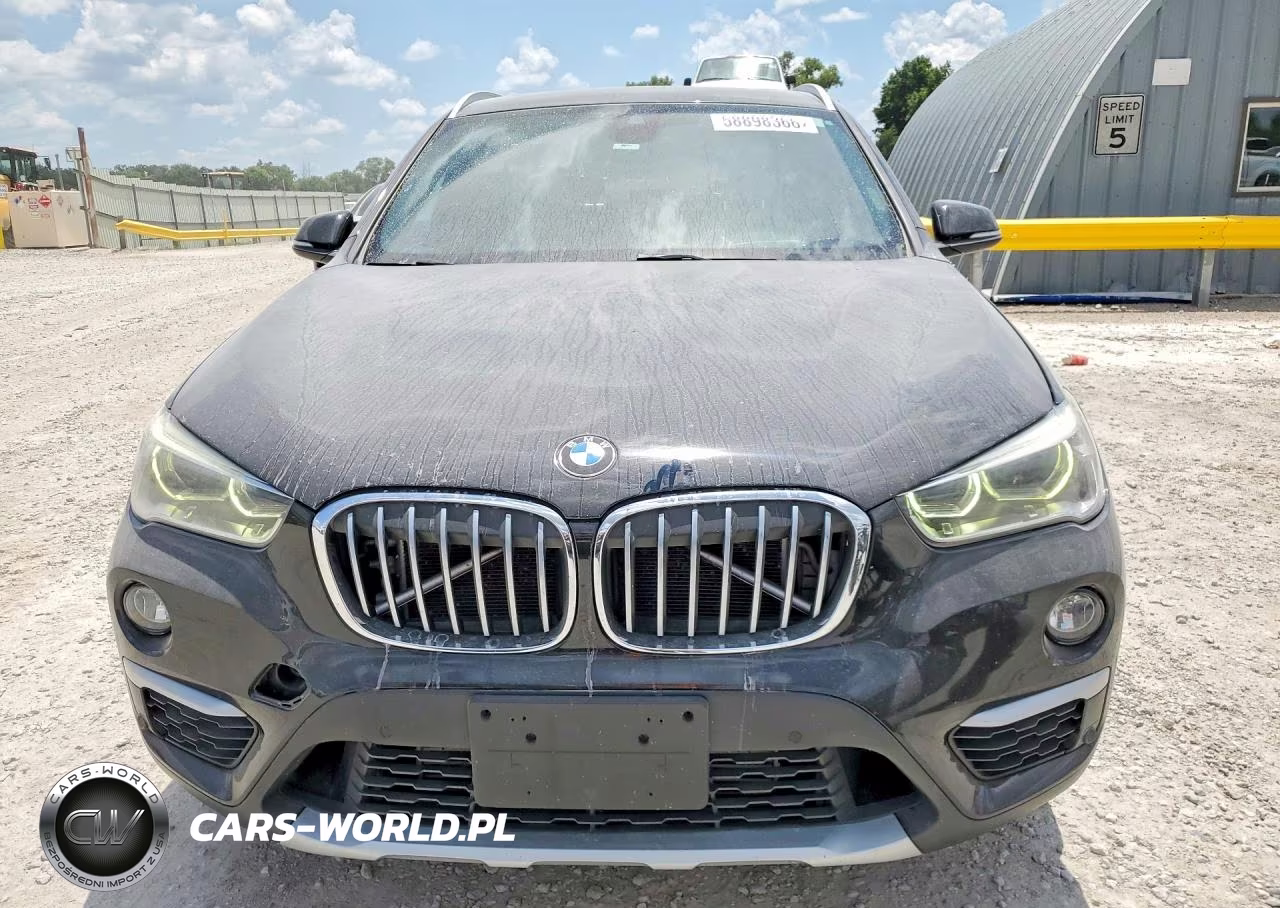 2017 BMW X1 xDrive28I VIN:WBXHT3Z3XH4A55073 - 5