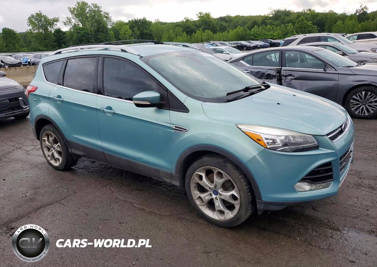 2013 Ford Escape Titanium VIN:1FMCU9J90DUC82587 - 4