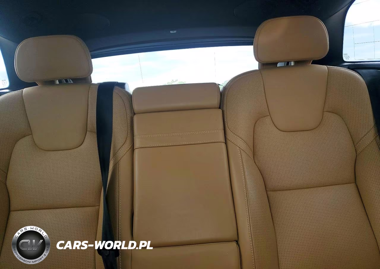 2021 Volvo Xc60 T5 Inscription VIN:YV4102RL1M1737752 - 10