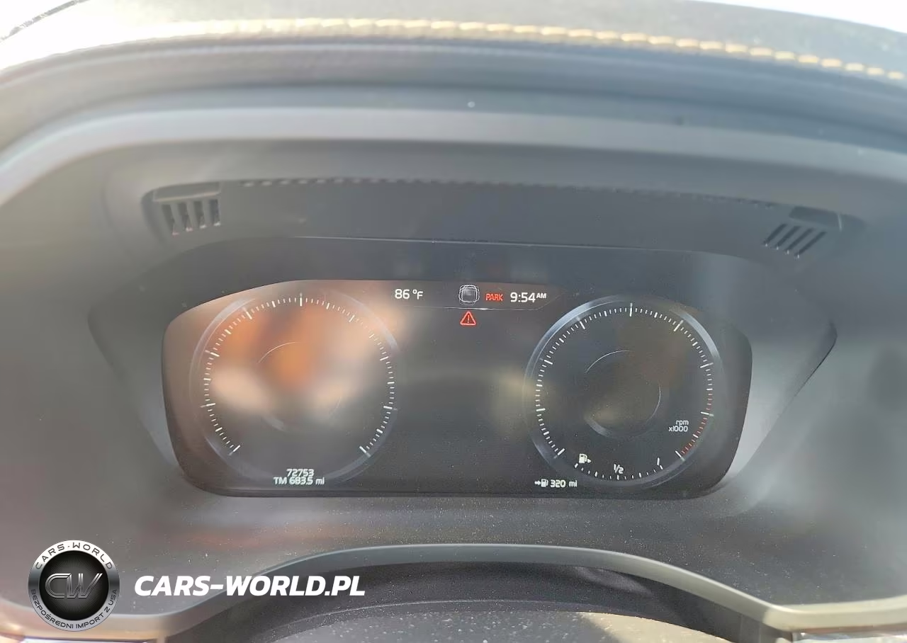 2021 Volvo Xc60 T5 Inscription VIN:YV4102RL1M1737752 - 9