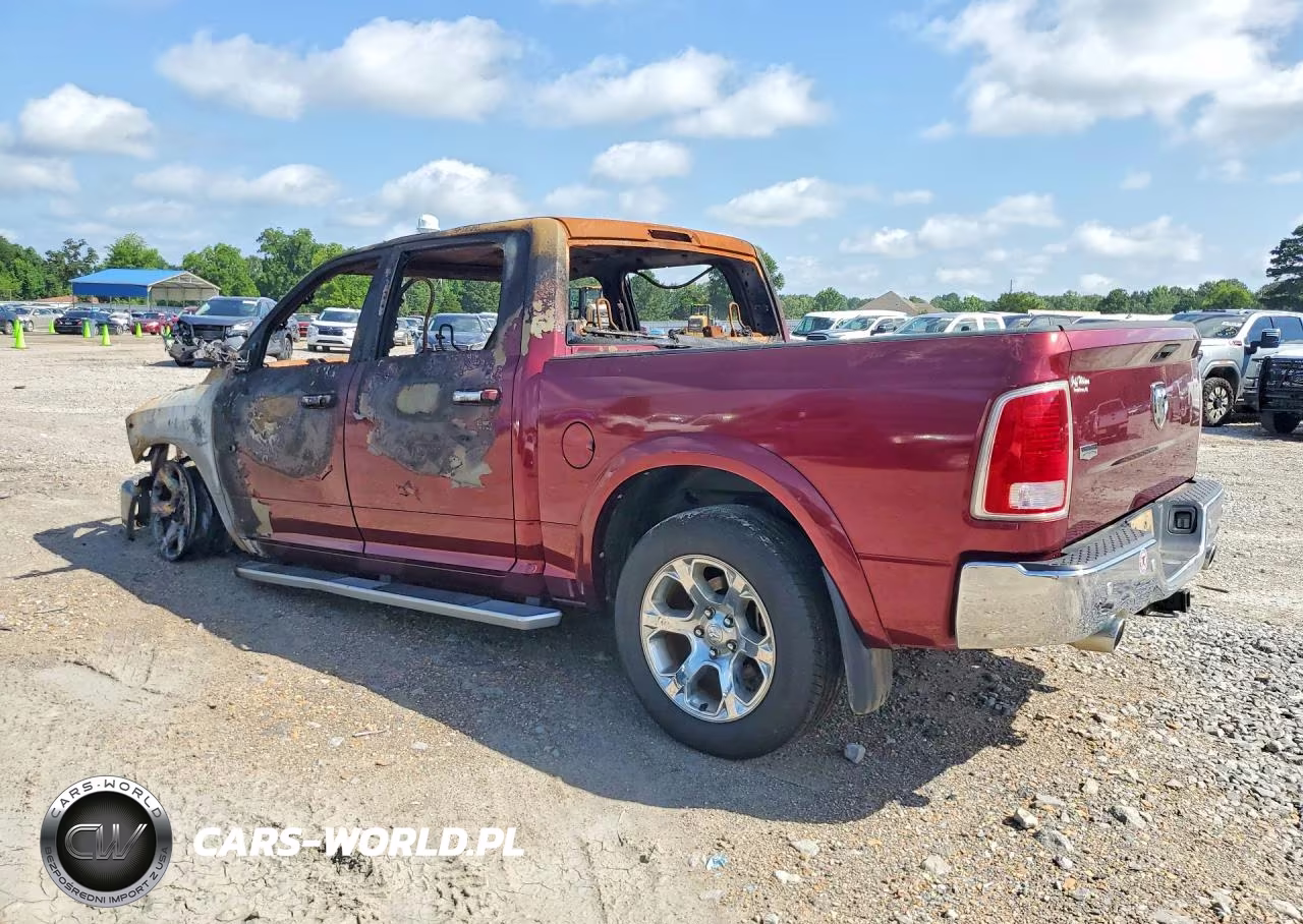 2017 Ram 1500 Laramie VIN:1C6RR6NT2HS782070 - 2