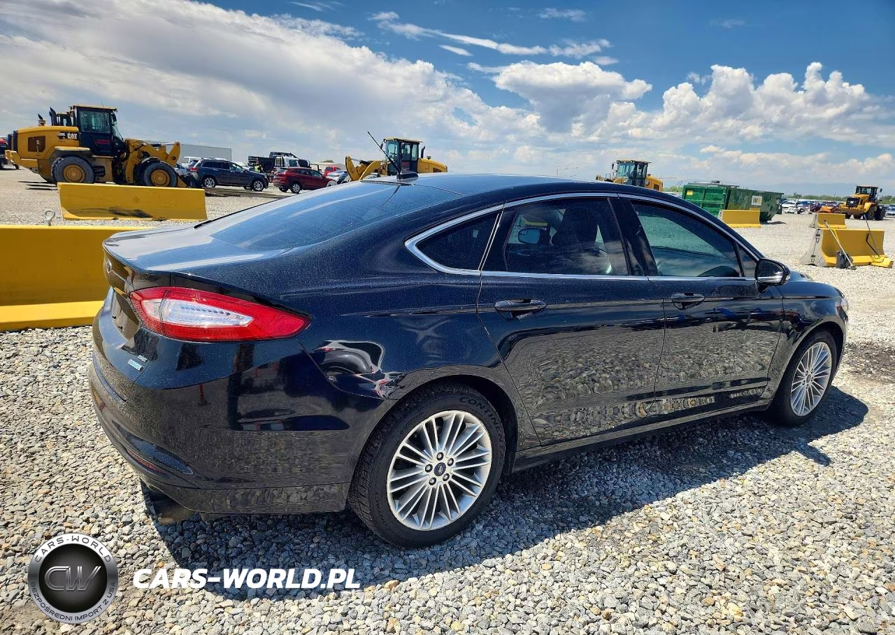 2015 Ford Fusion Se VIN:3FA6P0HD4FR234735 - 3