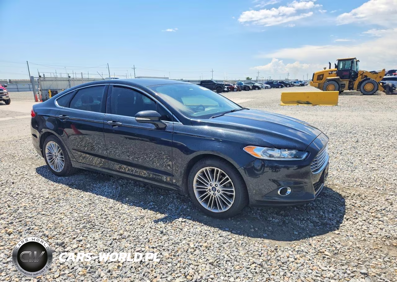 2015 Ford Fusion Se VIN:3FA6P0HD4FR234735 - 4
