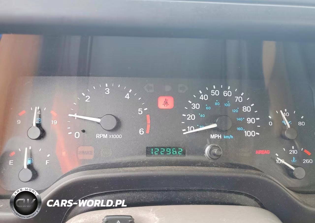 1997 Jeep Wrangler - Tj Sahara VIN:1J4FY49S7VP520381 - 9