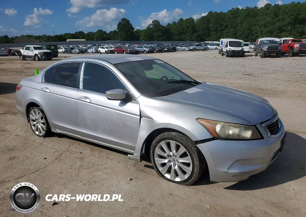 2009 Honda Accord Lx VIN:JHMCP26349C008604 - 4