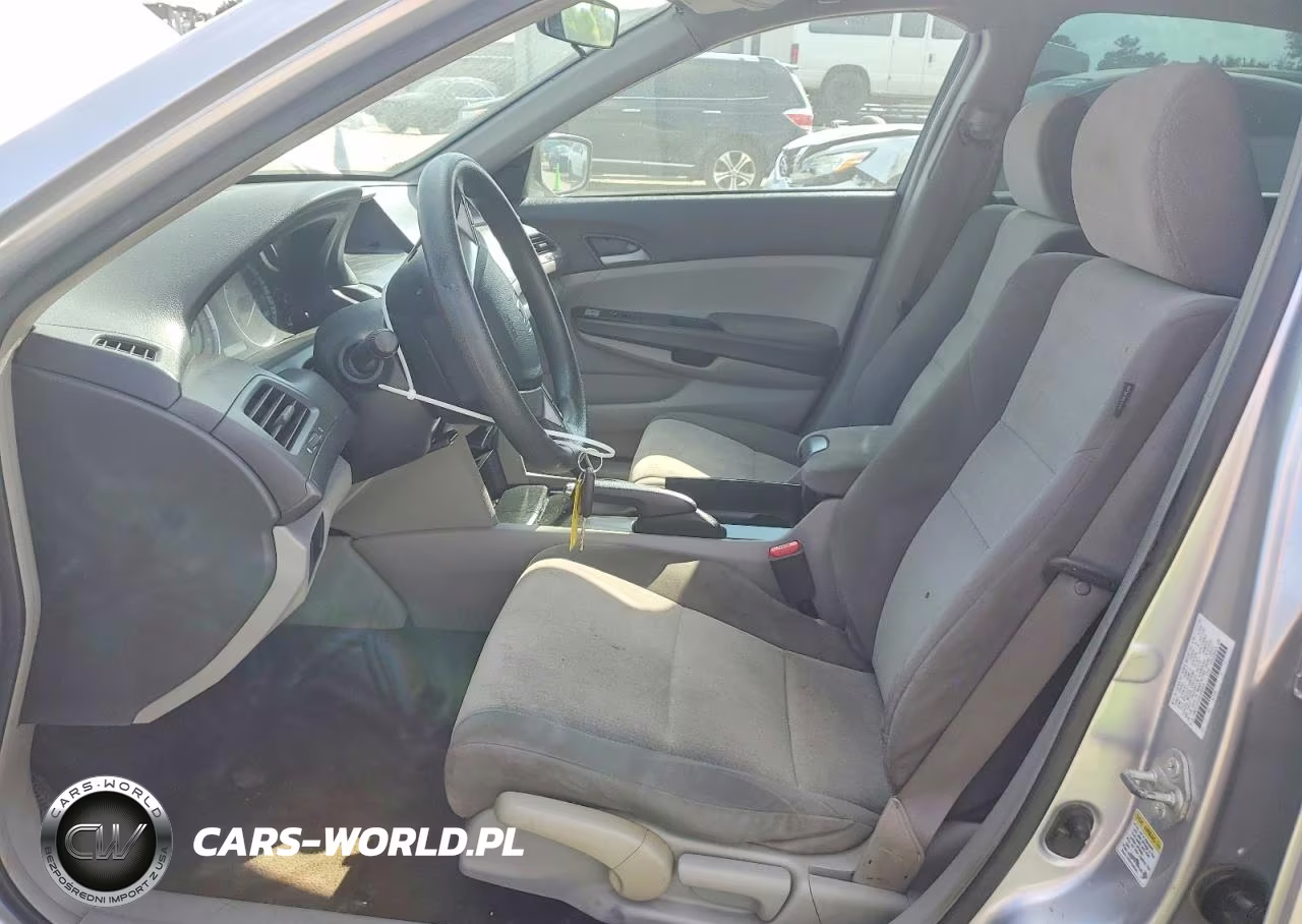 2009 Honda Accord Lx VIN:JHMCP26349C008604 - 7