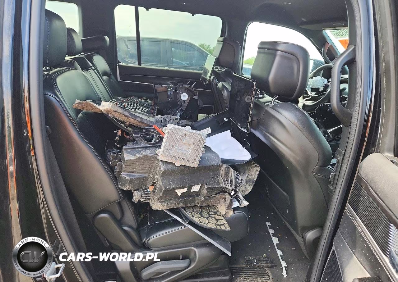 2022 Jeep Wagoneer Series I VIN:1C4SJVAT8NS206223 - 11