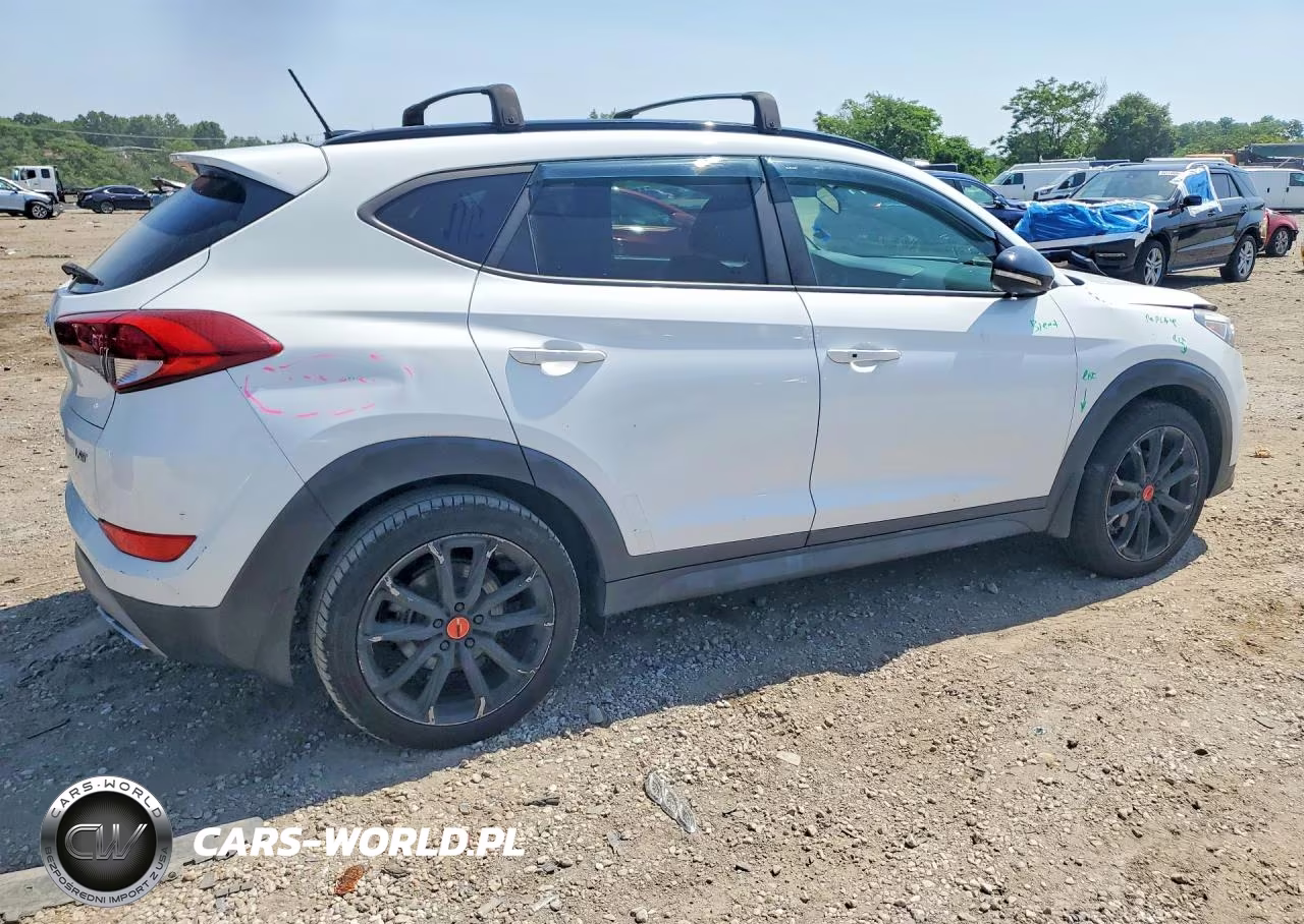 2017 Hyundai Tucson Night VIN:KM8J33A29HU535003 - 3