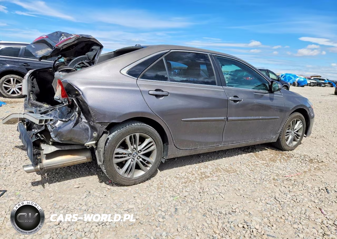 2016 Toyota Camry Se VIN:4T1BF1FK8GU119998 - 3