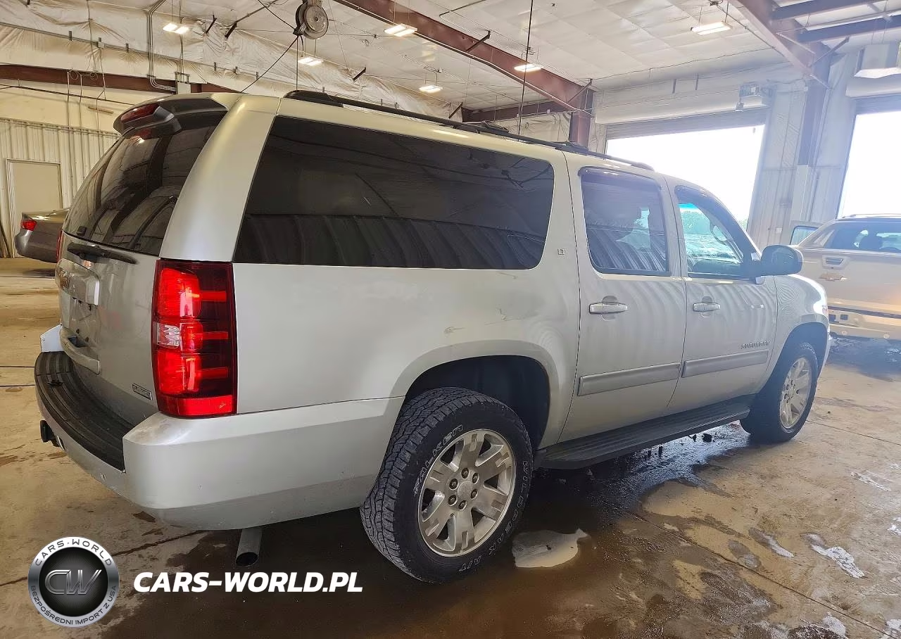 2011 Chevrolet Suburban K1500 Lt VIN:1GNSKJE39BR319530 - 3