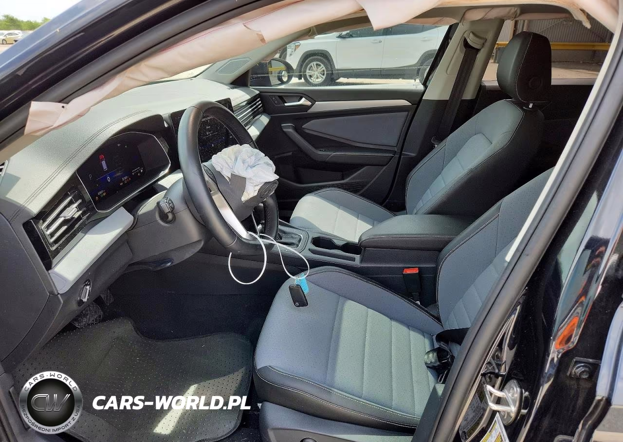 2025 Volkswagen Jetta Se VIN:3VW7X7BU9SM051156 - 7