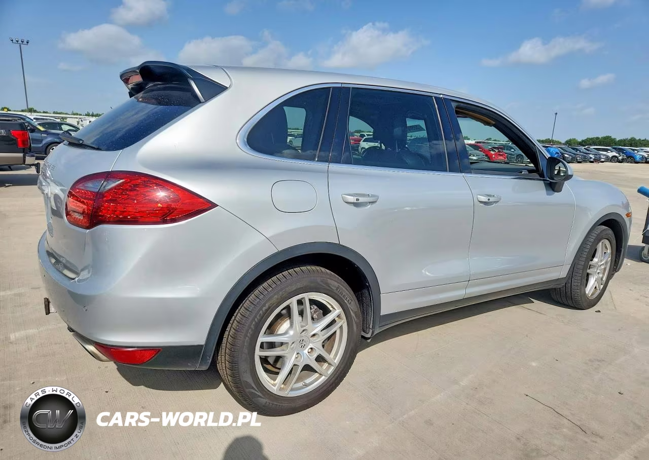 2012 Porsche Cayenne VIN:WP1AA2A21CLA01088 - 3