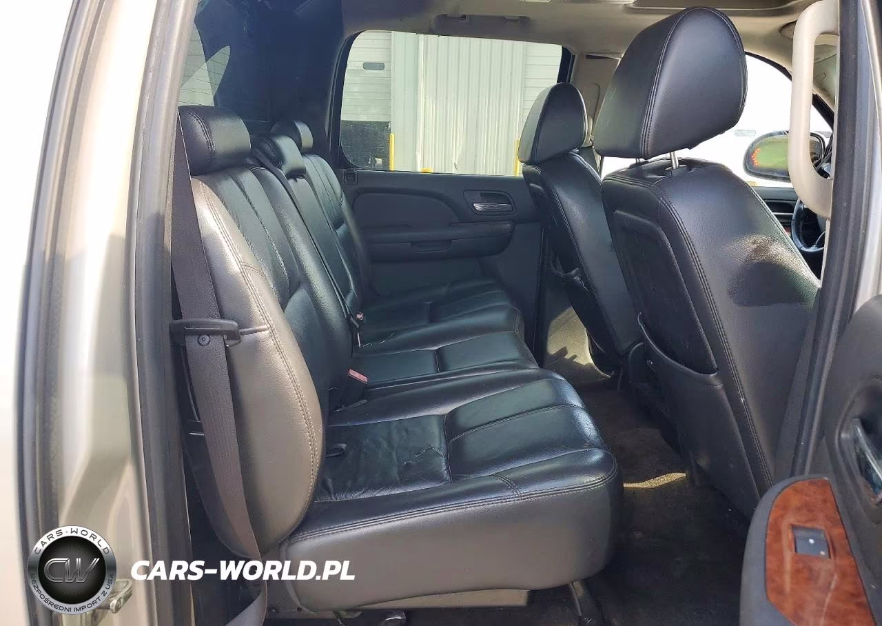 2008 Chevrolet Avalanche K1500 VIN:3GNFK12388G243975 - 10