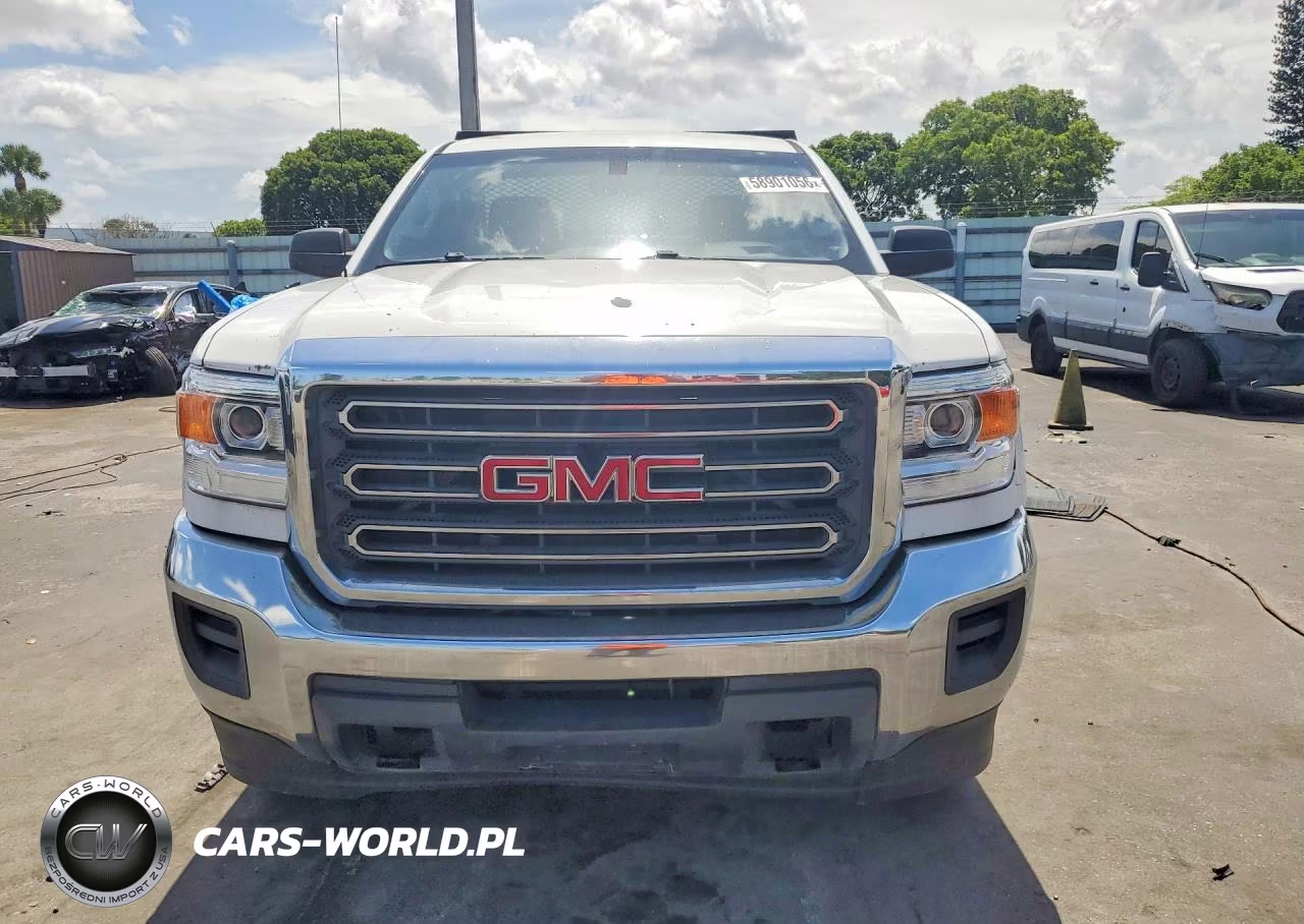 2015 GMC Sierra C2500 Heavy Duty VIN:1GT01XEGXFZ510159 - 5