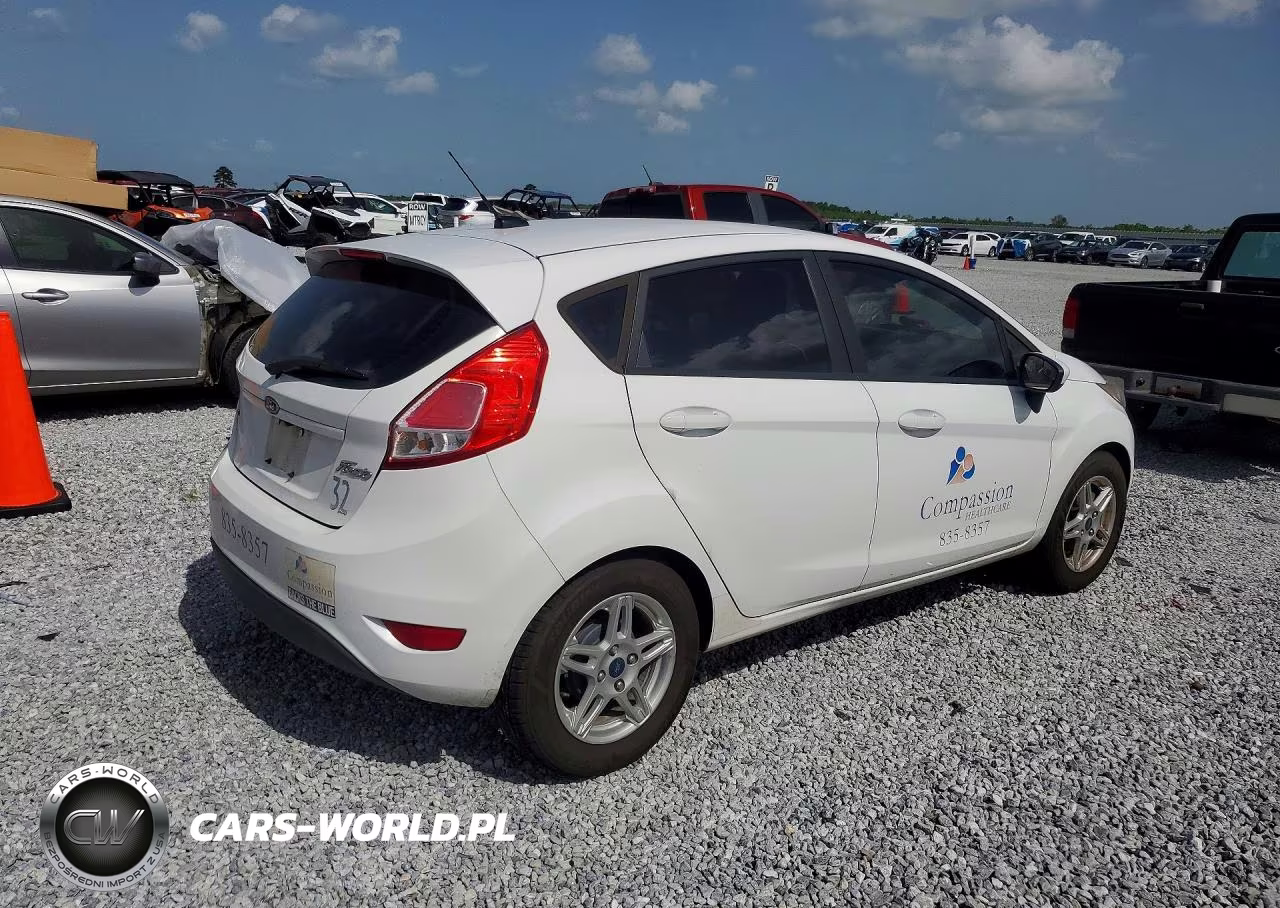 2019 Ford Fiesta Se VIN:3FADP4EJ0KM126936 - 3