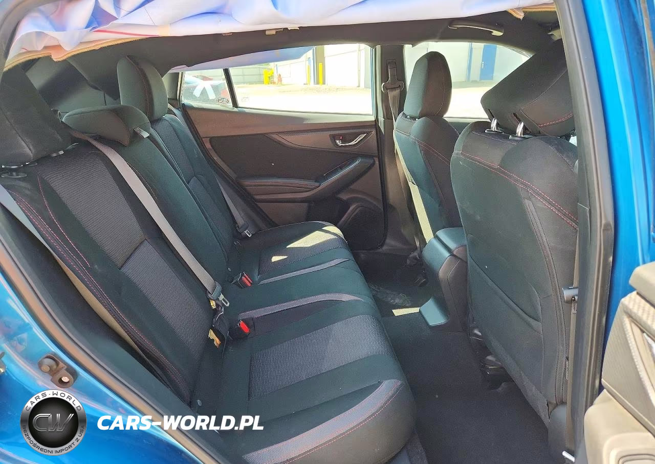 2018 Subaru Impreza Sport VIN:4S3GTAK64J3741930 - 10