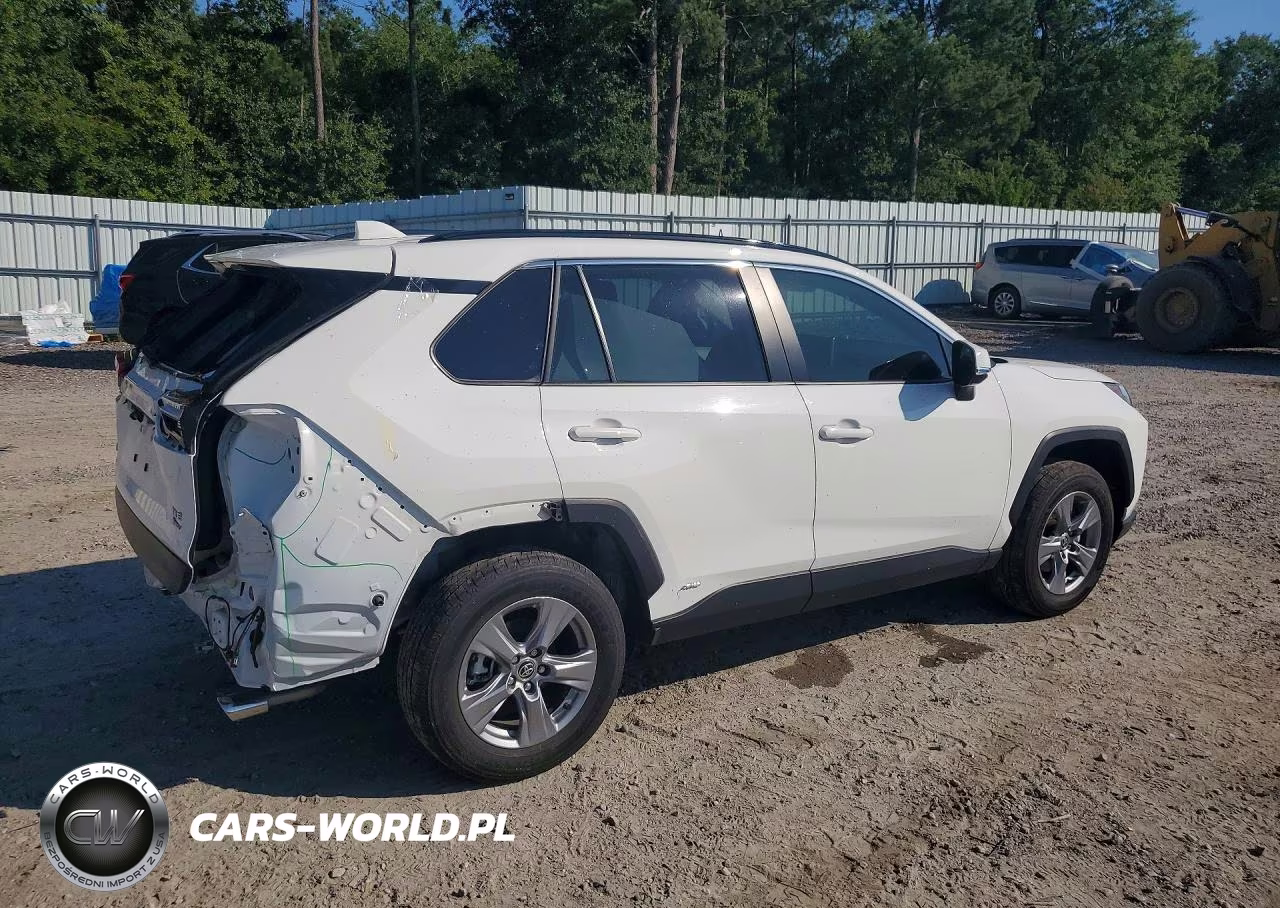 2025 Toyota Rav4 Hybrid Xle VIN:JTMRWRFV3SD339005 - 3