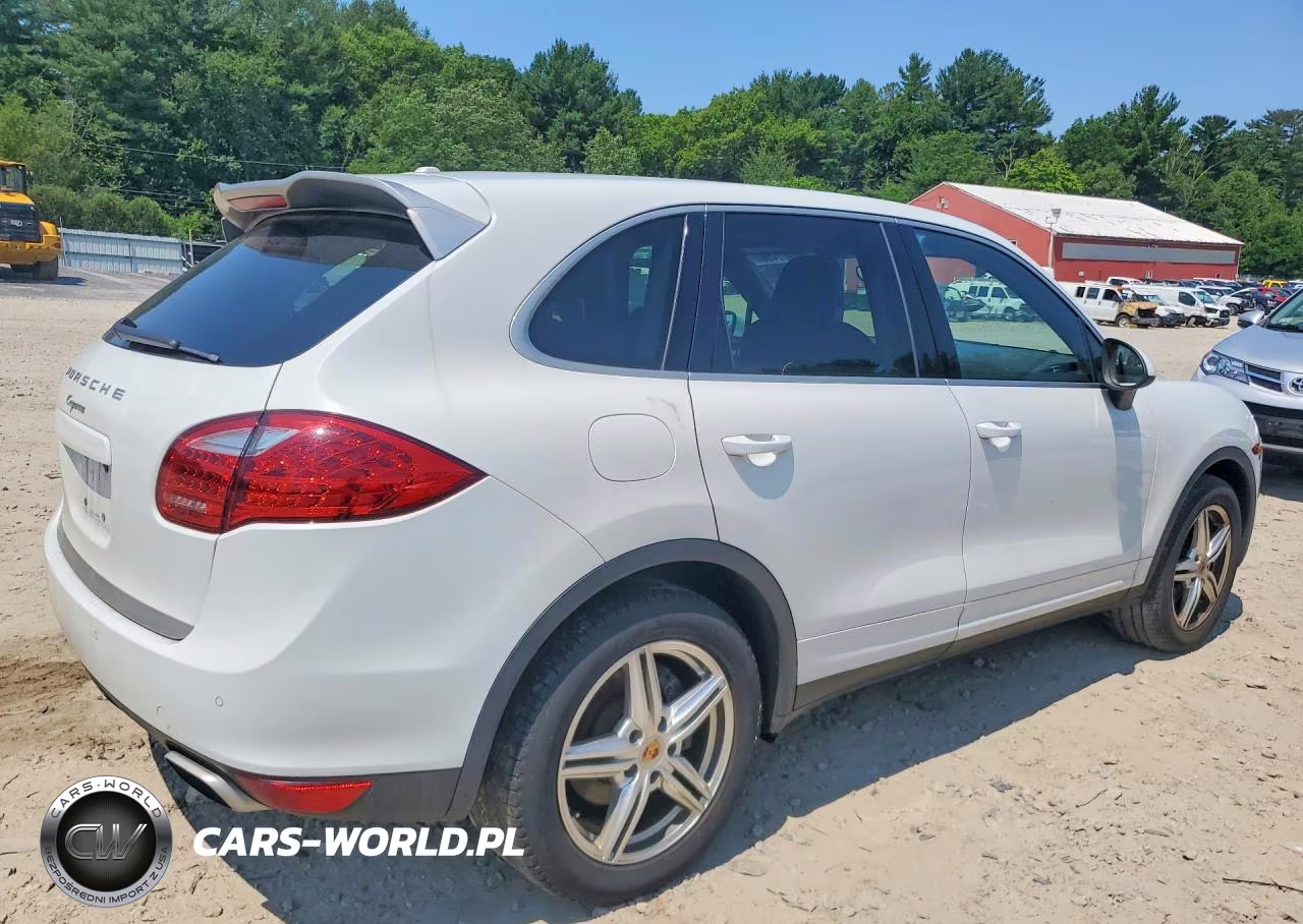 2014 Porsche Cayenne VIN:WP1AA2A2XELA91151 - 3