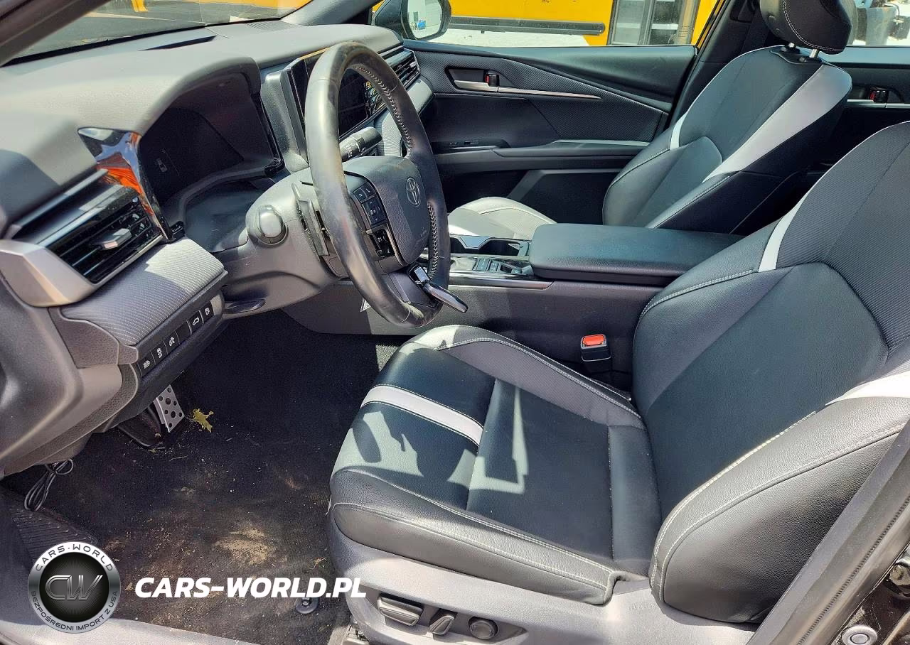 2025 Toyota Camry Se VIN:4T1DAACK2SU036331 - 7