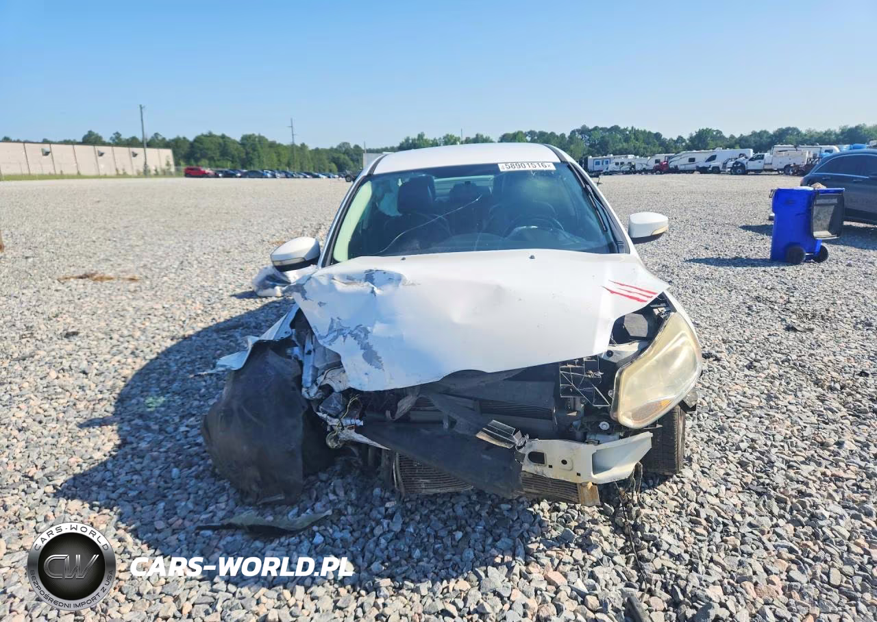 2013 Ford Focus Se VIN:1FADP3F27DL302208 - 5