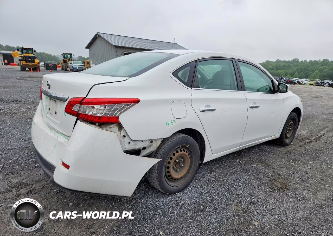 2015 Nissan Sentra S VIN:3N1AB7AP6FY367540 - 3