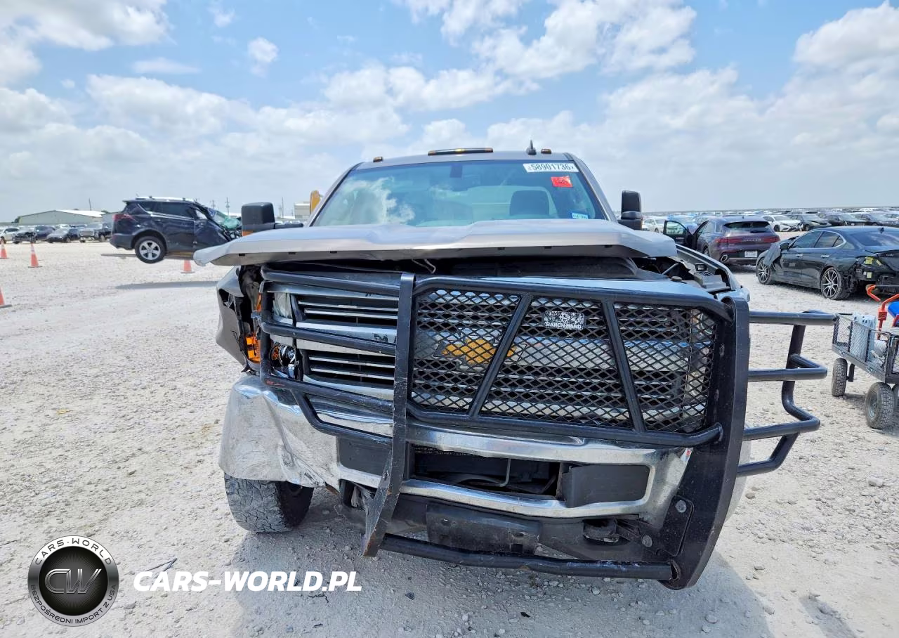 2017 Chevrolet Silverado C2500 Heavy Duty VIN:1GC1CUEG4HF159475 - 5