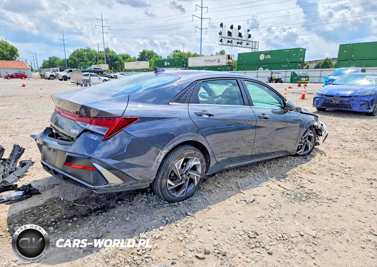 2025 Hyundai Elantra Sel VIN:KMHLS4DG7SU879459 - 3