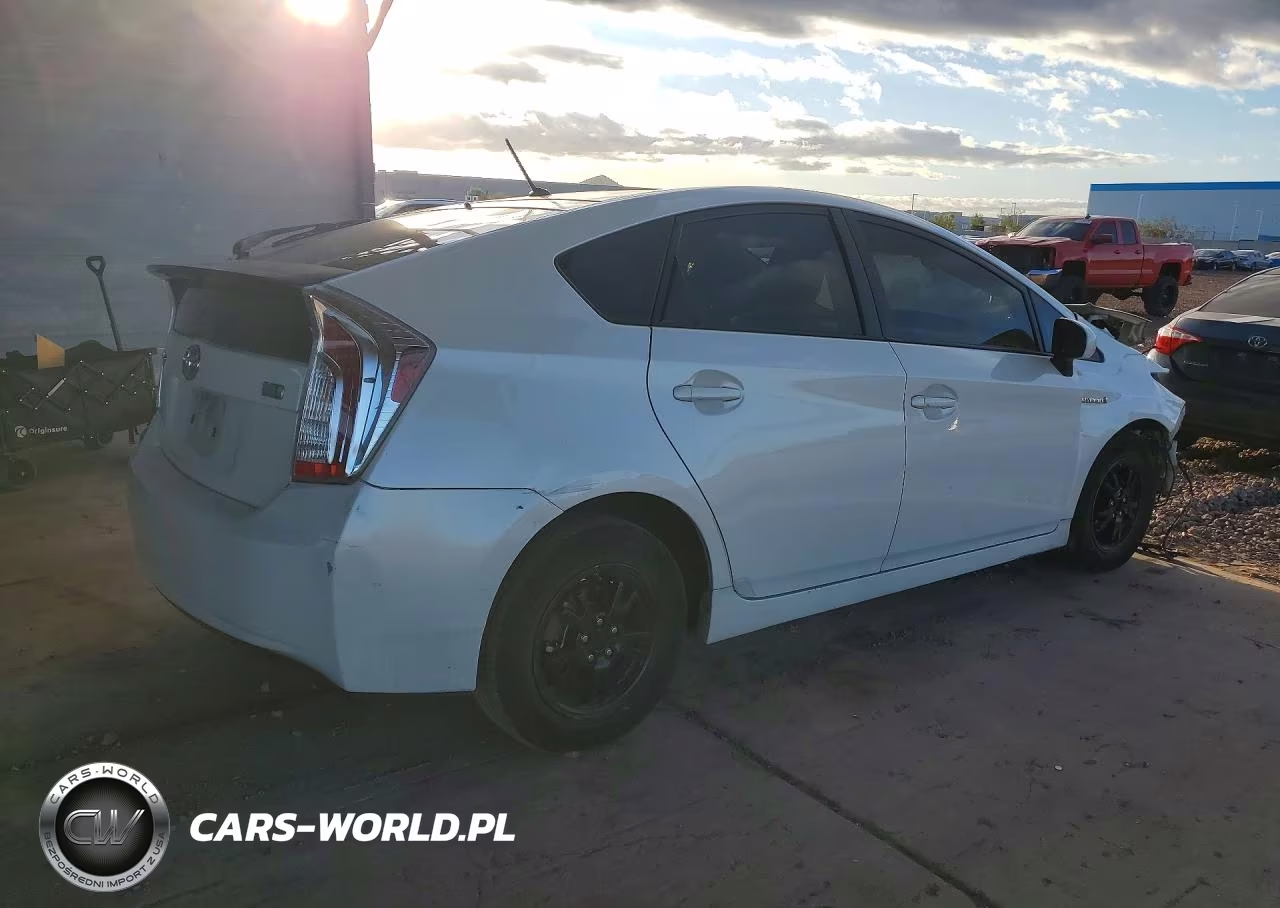 2014 Toyota Prius VIN:JTDKN3DU1E0382426 - 3