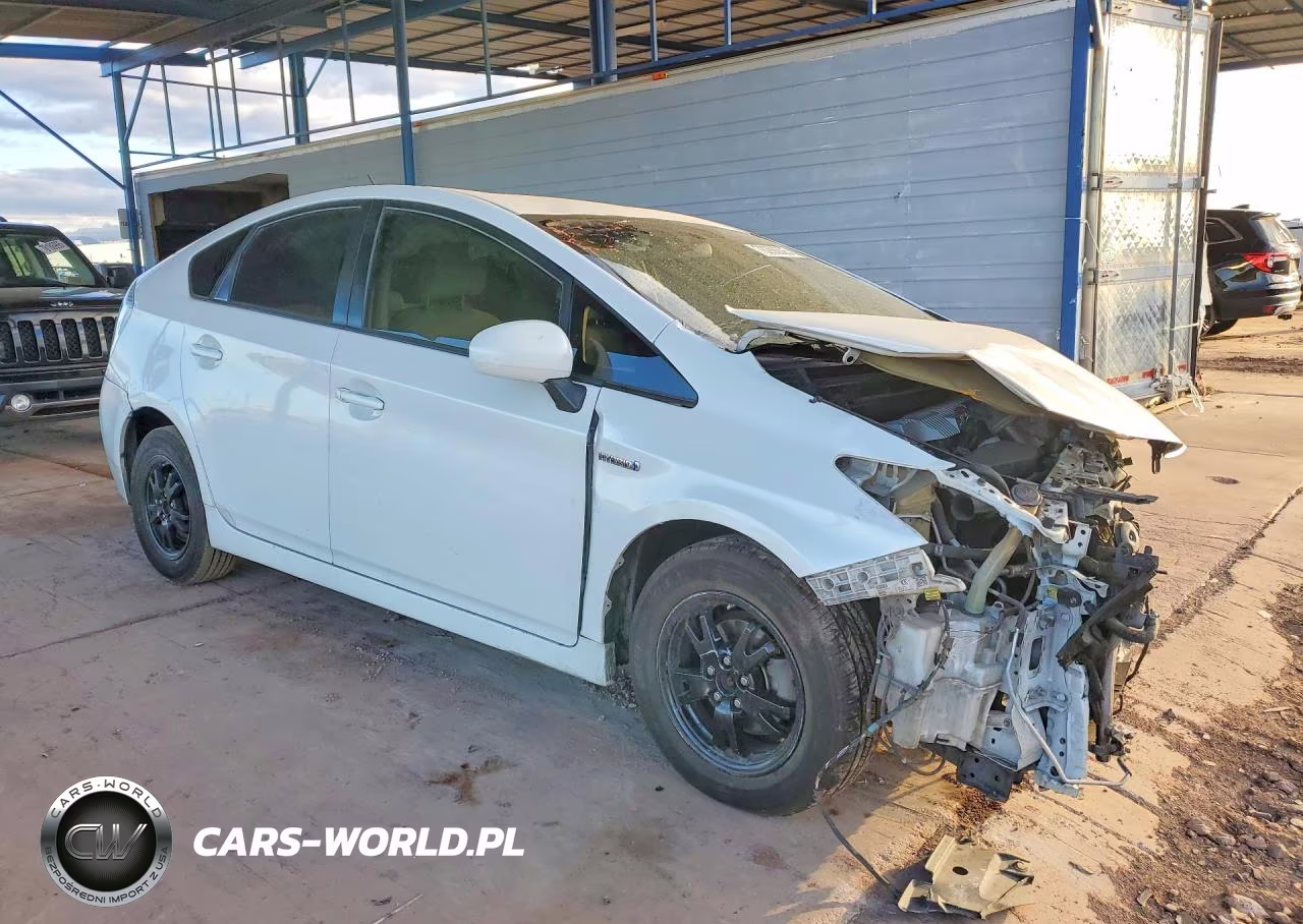 2014 Toyota Prius VIN:JTDKN3DU1E0382426 - 4