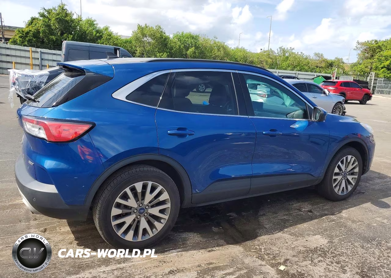2022 Ford Escape Titanium VIN:1FMCU9DZ0NUA14944 - 3