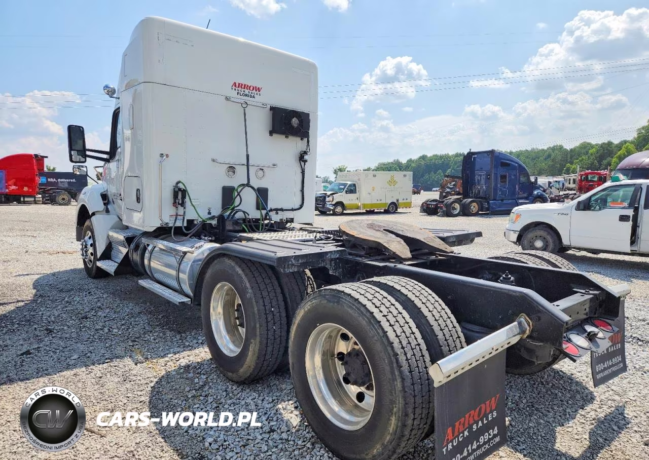 2022 Kenworth T880 Semi Truck VIN:1XKZDP9X2NJ487132 - 3