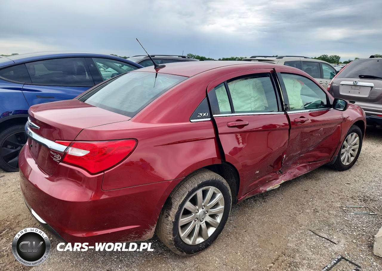 2011 Chrysler 200 Touring VIN:1C3BC1FB3BN504499 - 3
